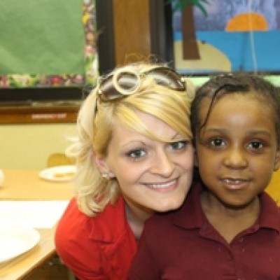 IMG_The_President_LeAnne_Lucier_with_First_grader_Ms_at_the_Reading_Championshipbig